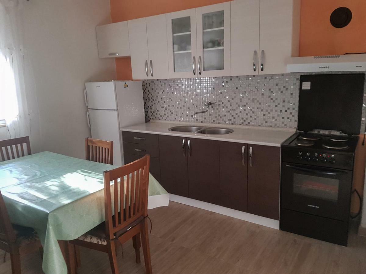 Apartment Drago Kaštela エクステリア 写真